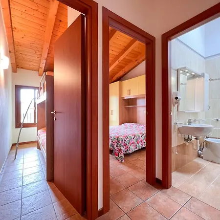 Terraced With Kids Playground Apartman *