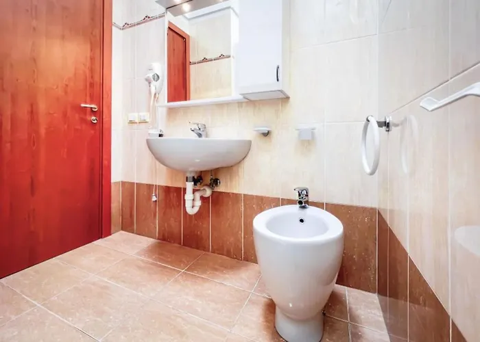 Terraced With Kids Playground Apartman *